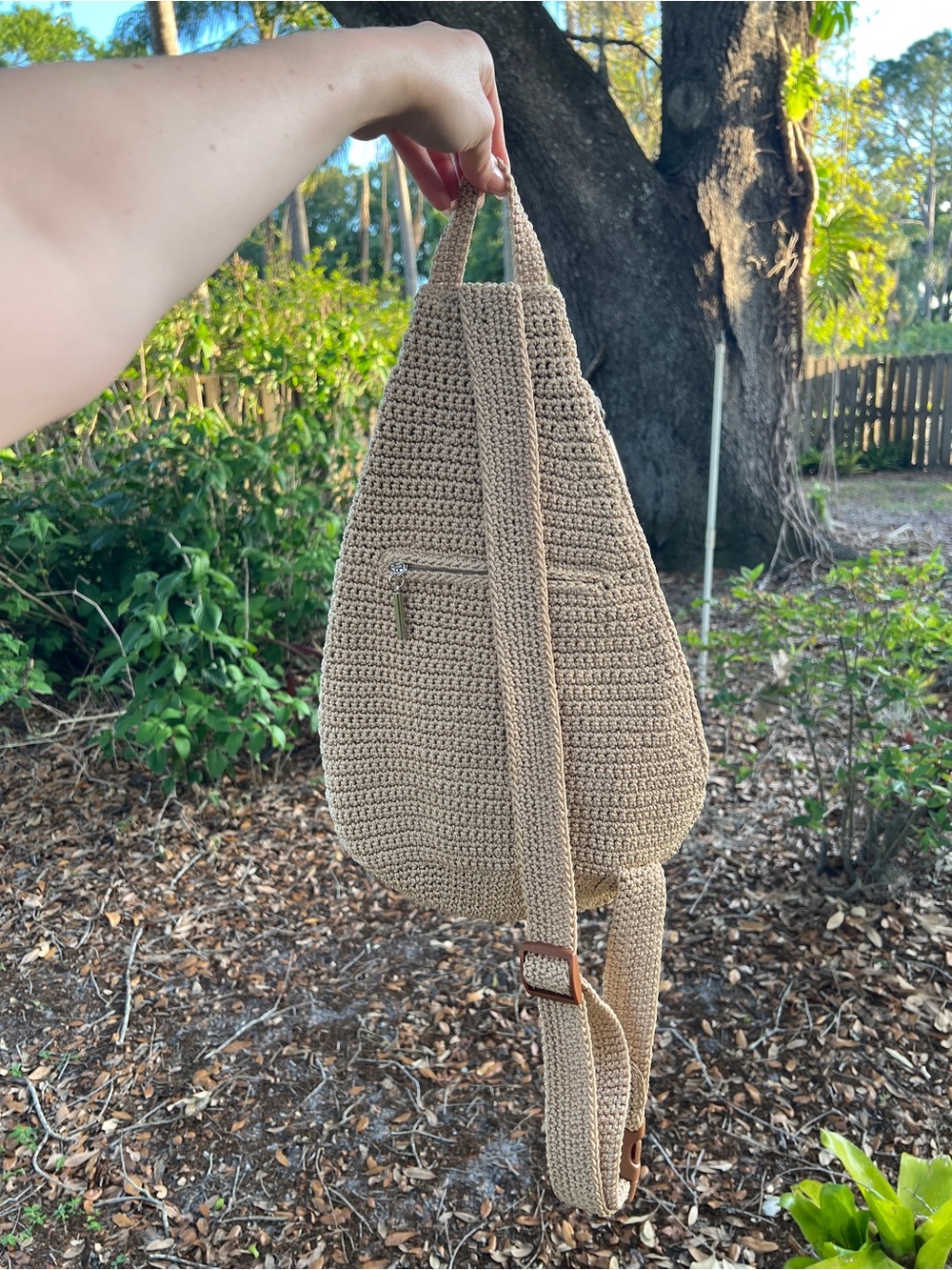 The Sak Geo Sling bag Tan - Picture 3 of 9
